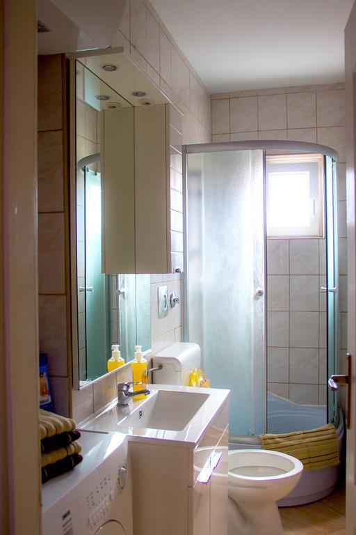 Apartments Tomisa Split Habitación foto