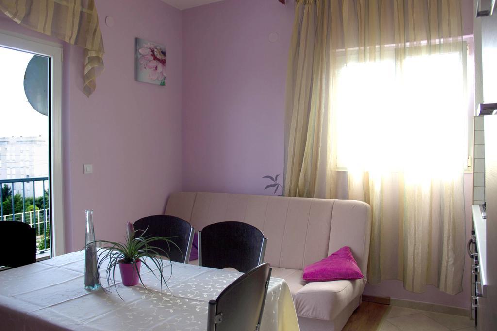 Apartments Tomisa Split Habitación foto